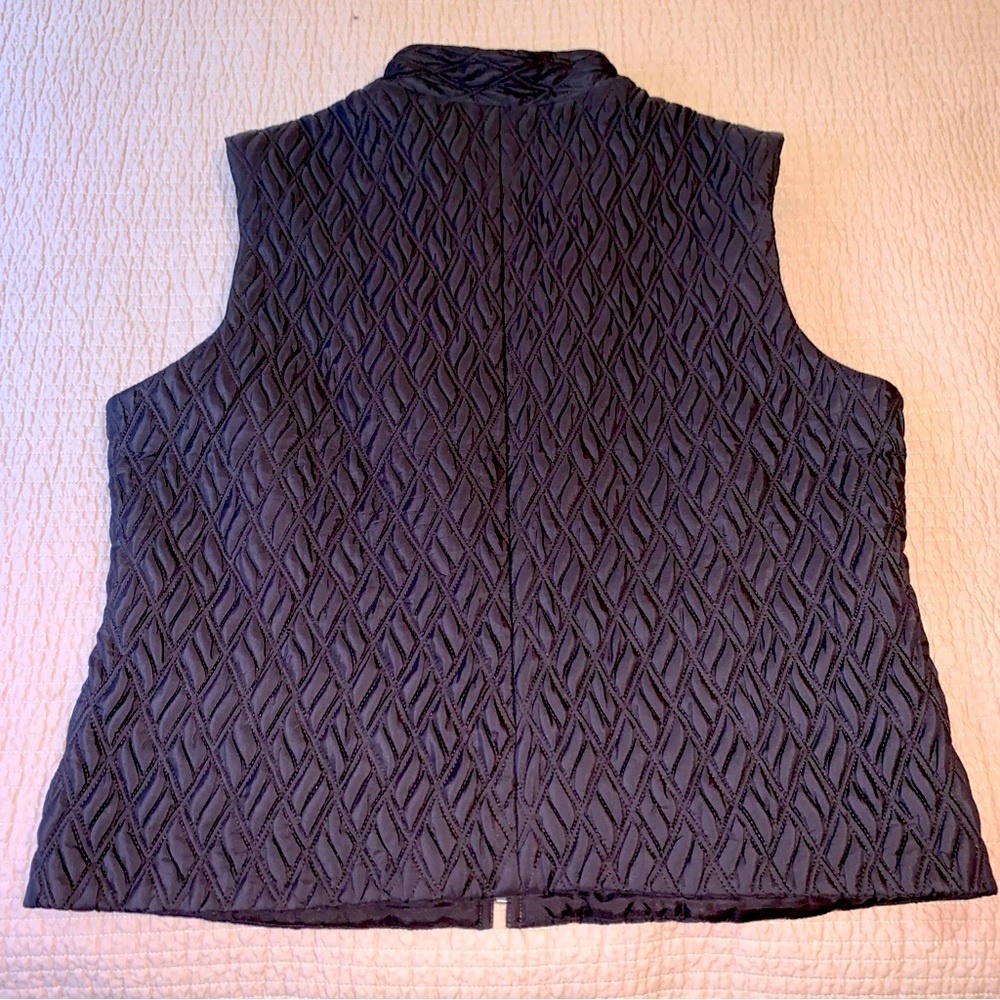 Taylor Brooke XL Chocolate Brown Warm Quilted Vest  Zip Front Good Shape Pockets